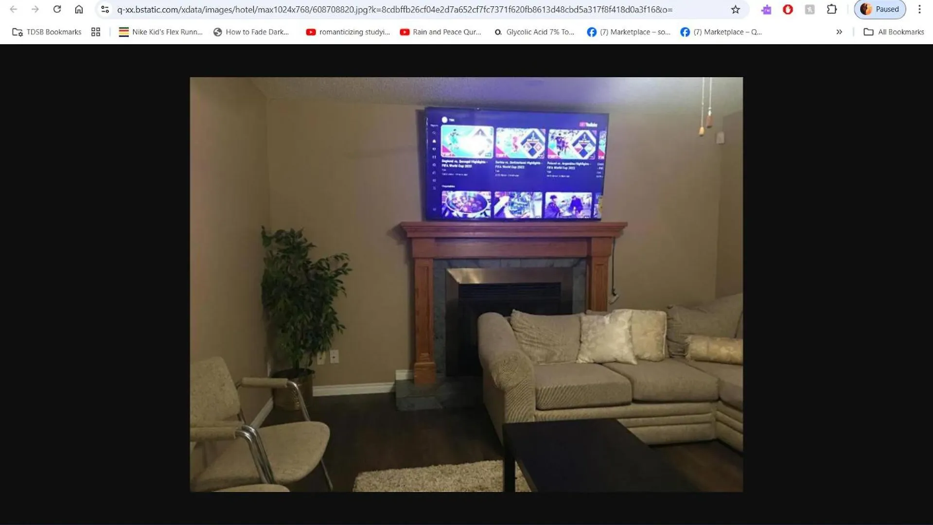 Master Bedroom Private Bathroom 23 Minutes Airport 埃德蒙顿
