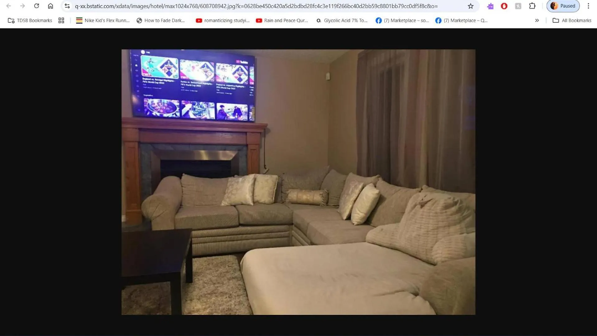 招待所 Master Bedroom Private Bathroom 23 Minutes Airport 埃德蒙顿 加拿大